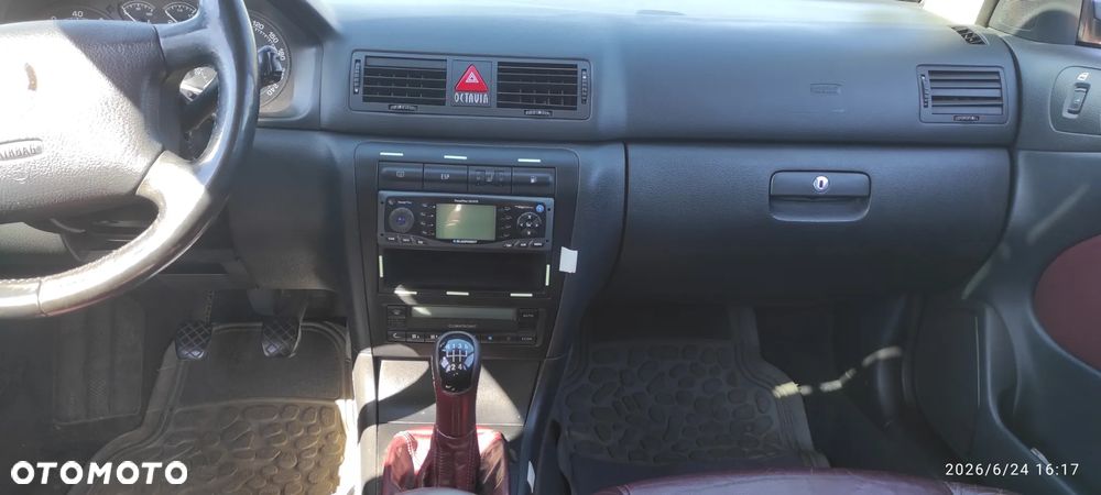 Skoda Octavia 2.0 Elegance - 16