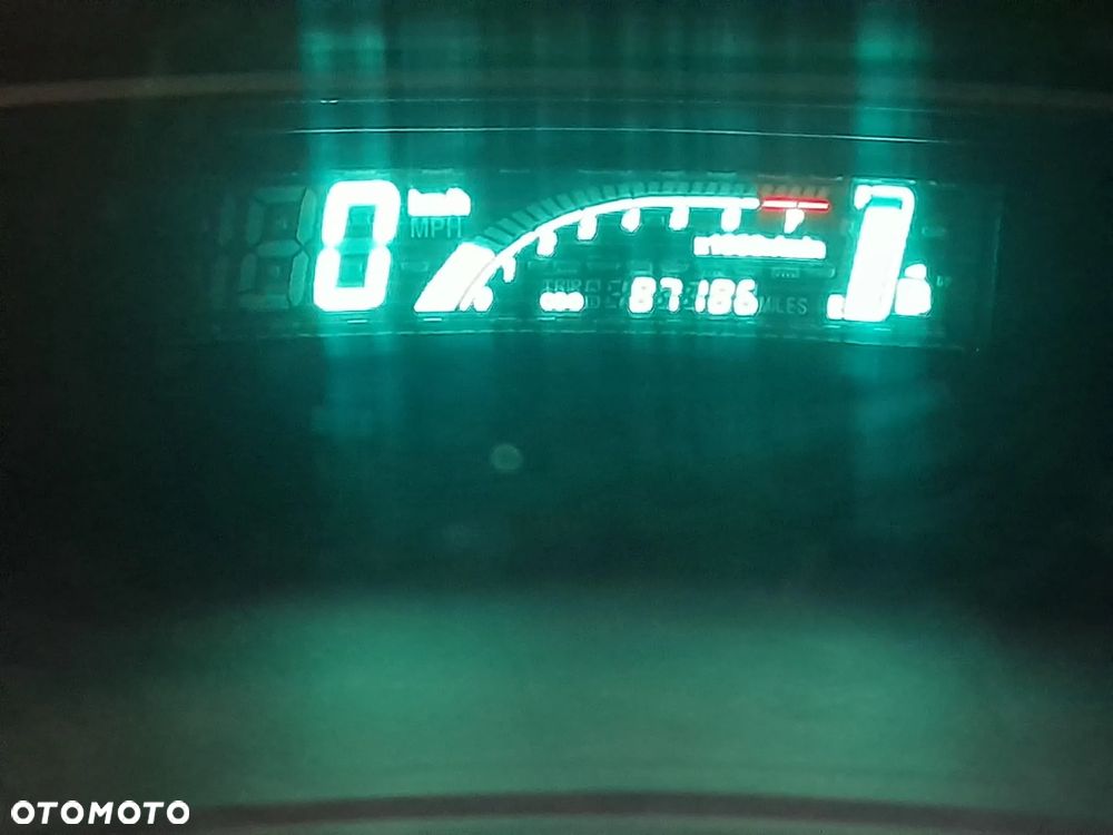 Toyota Yaris 1.3 Terra - 9