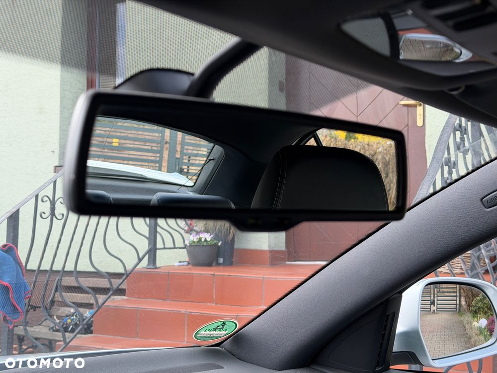 Skoda Octavia 2.0 TSI RS - 32