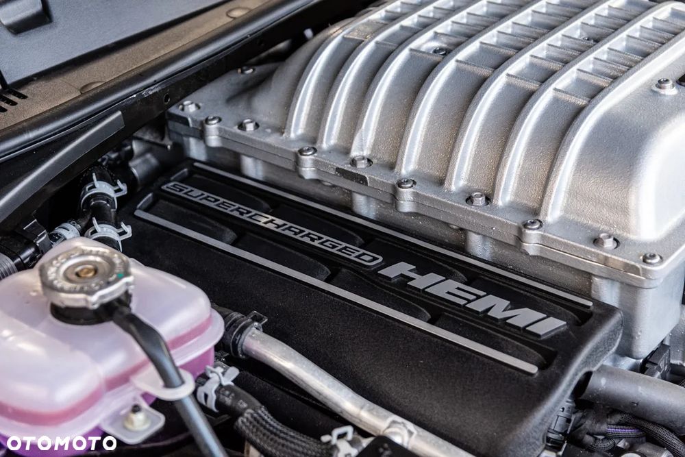Dodge Challenger 6.2 Redeye Widebody - 16