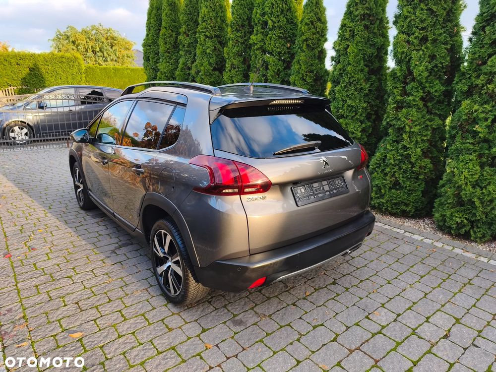 Peugeot 2008 - 6