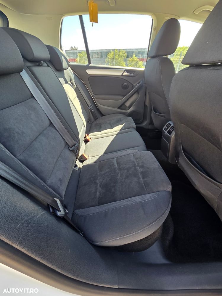 Volkswagen Golf 1.4 TSI DSG Exclusive - 16