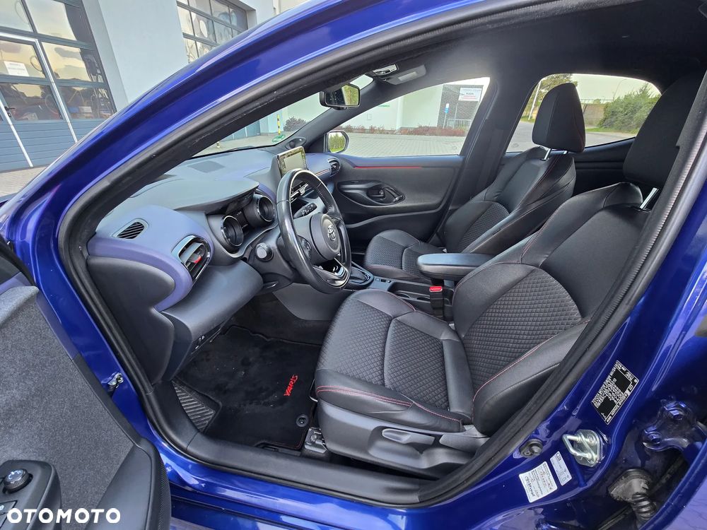Toyota Yaris - 14