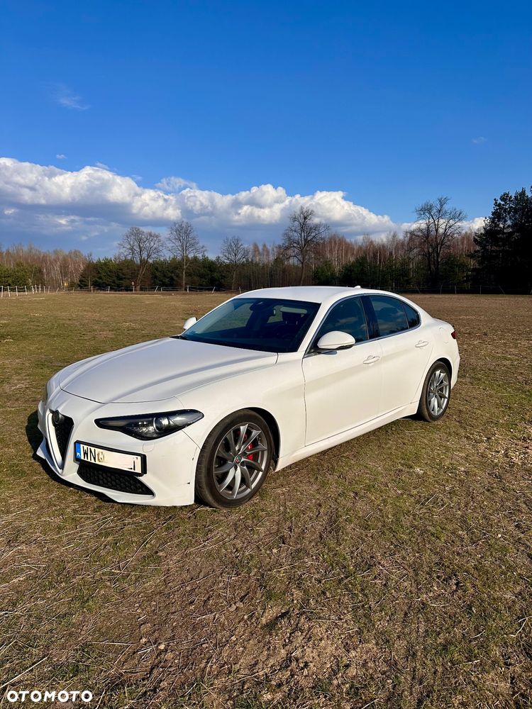 Alfa Romeo Giulia 2.0 Turbo - 2