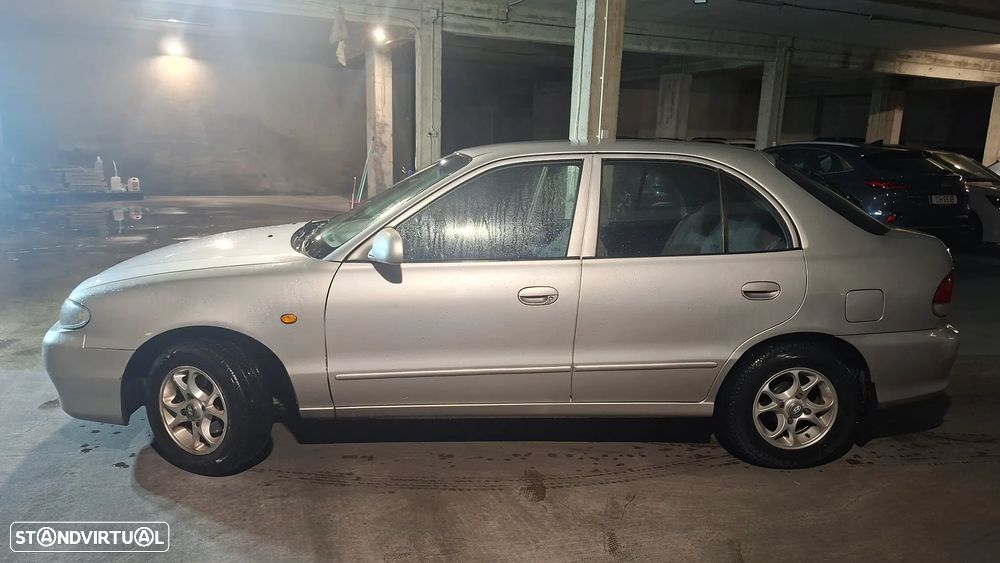 Hyundai Accent 1.3 Miles - 2