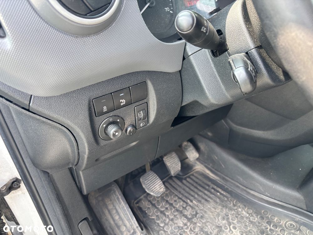 Peugeot partner - 24