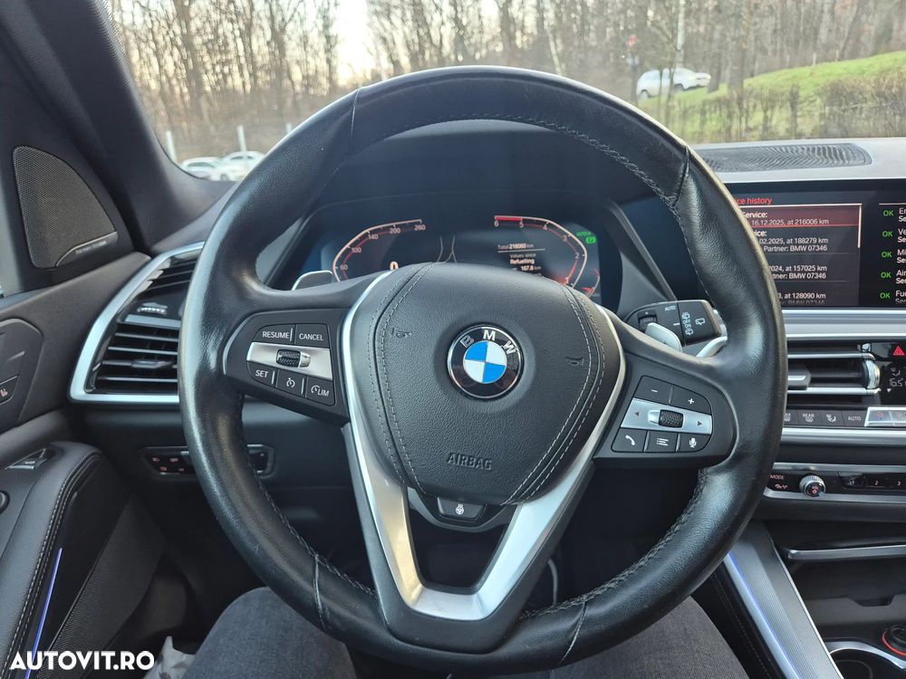 BMW X5 xDrive30d xLine - 38