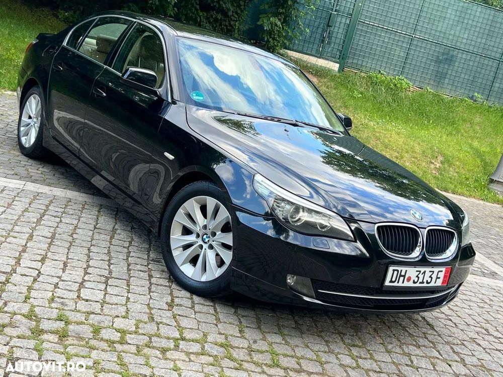 BMW Seria 5 520d Edition Lifestyle - 10