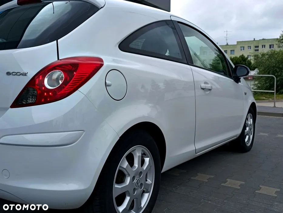 Opel Corsa 1.2 16V (ecoFLEX) Color Edition - 13
