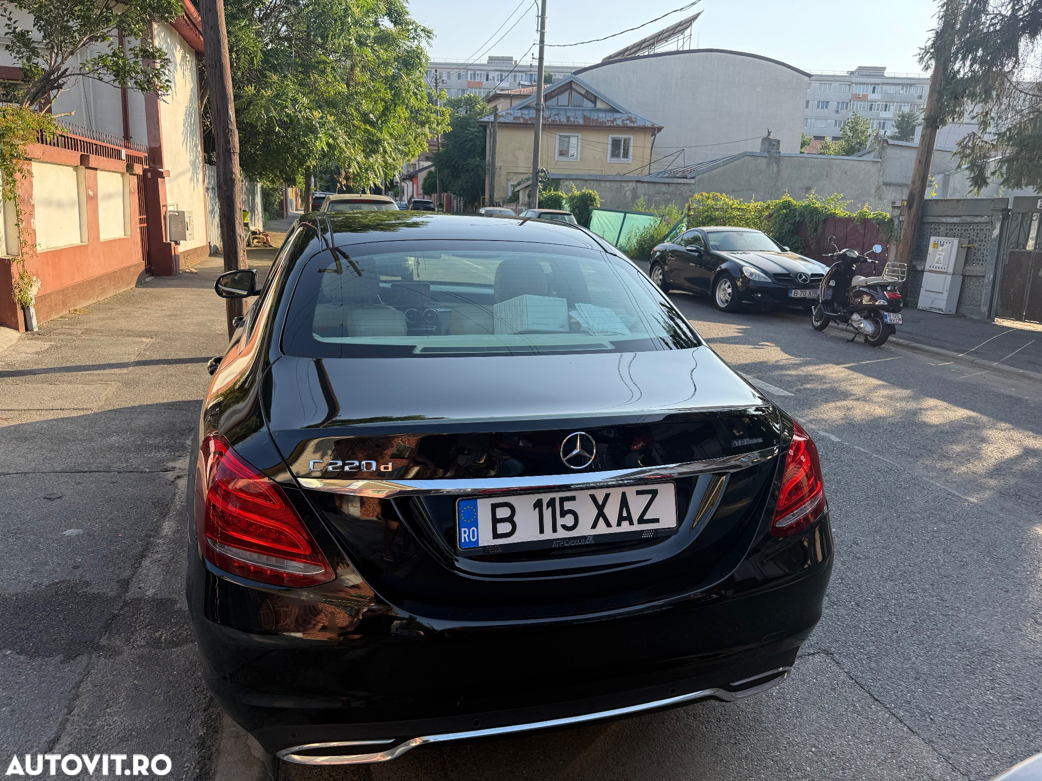Mercedes-Benz C - 14