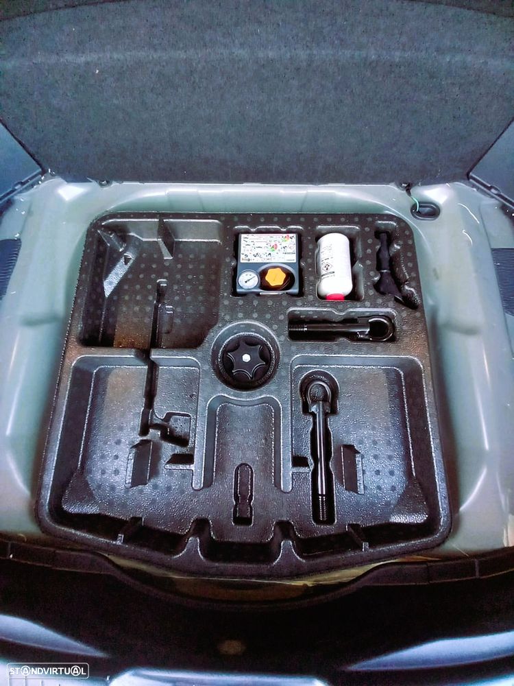 Nissan Qashqai 1.3 DIG-T Evolve Xtronic - 29