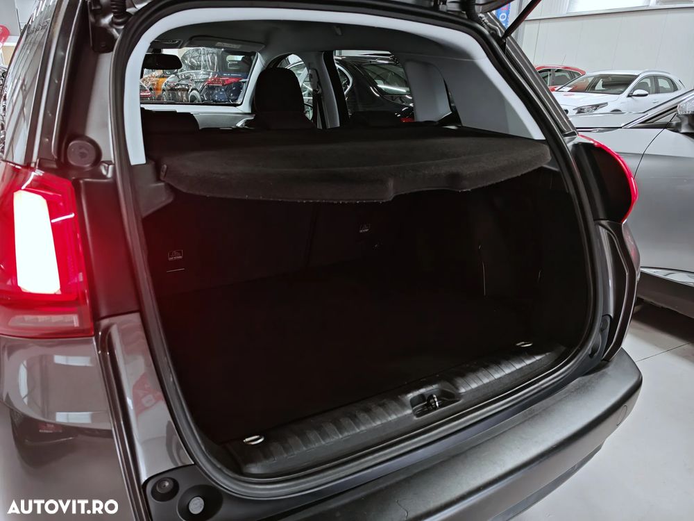 Peugeot 2008 PureTech 130 Stop&Start EAT6 Signature - 27