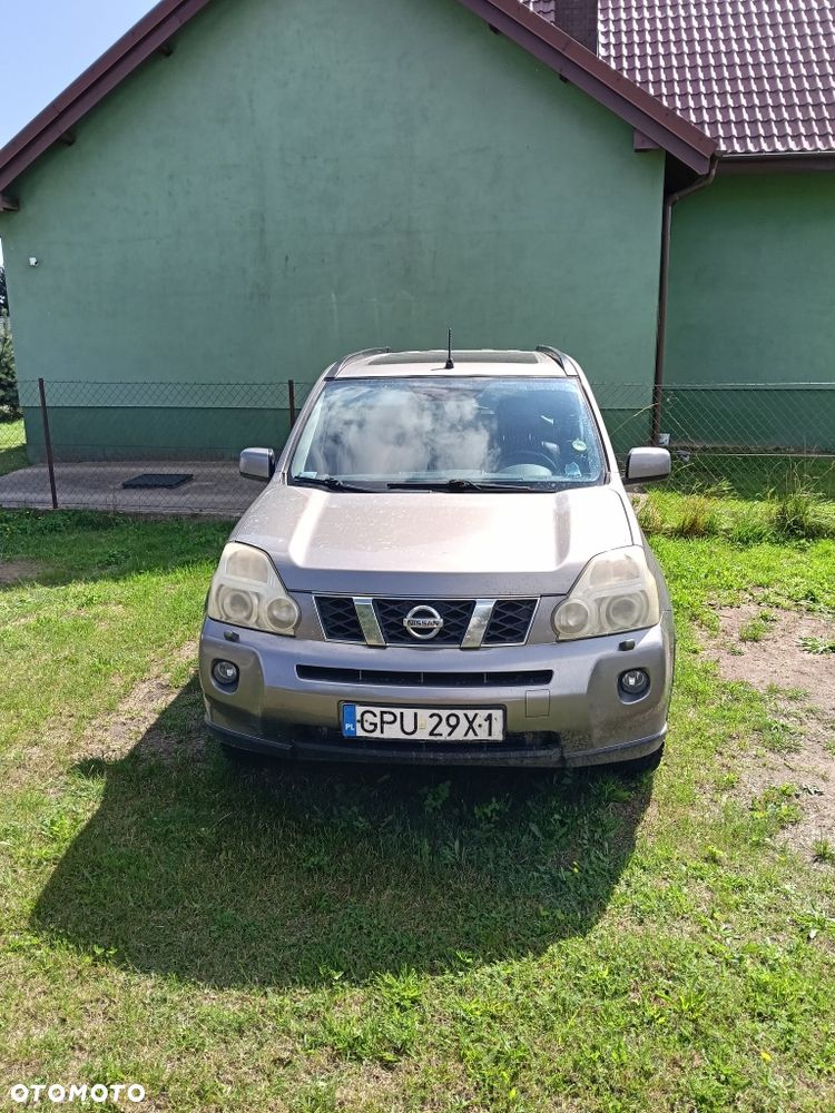 Nissan X-Trail - 1