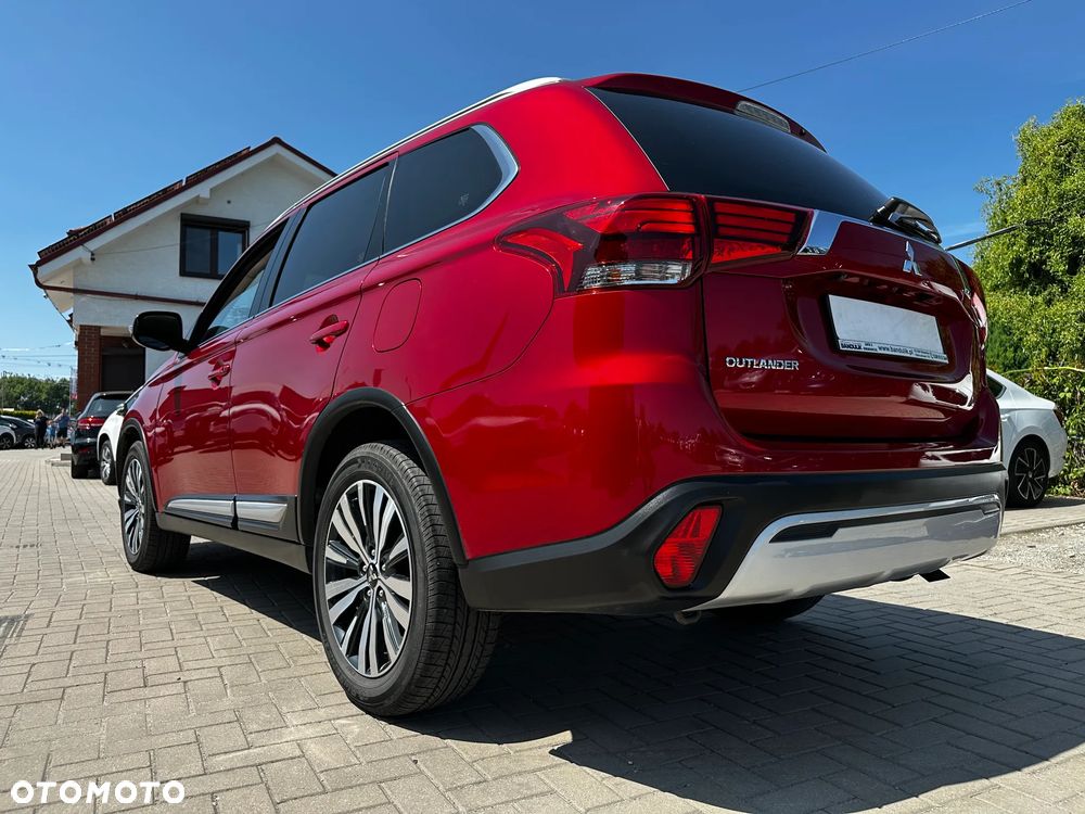 Mitsubishi Outlander - 34