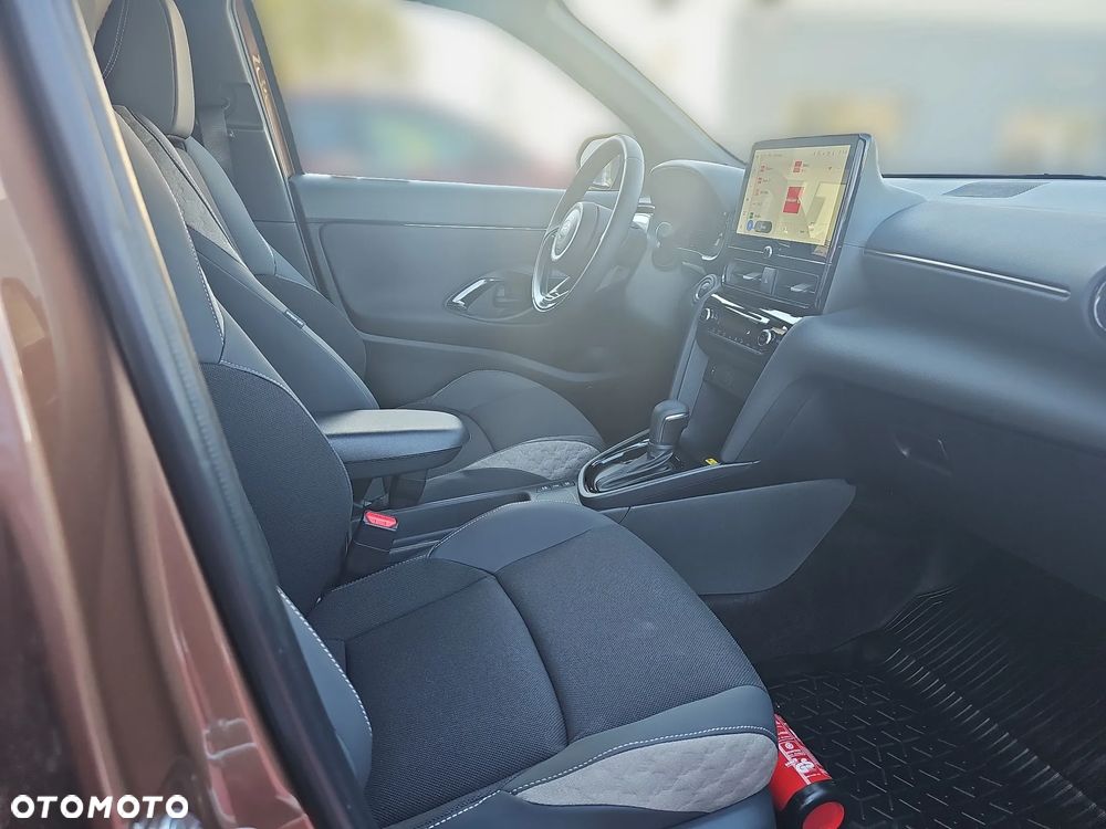 Toyota Yaris Cross Hybrid 1.5 Executive - 10