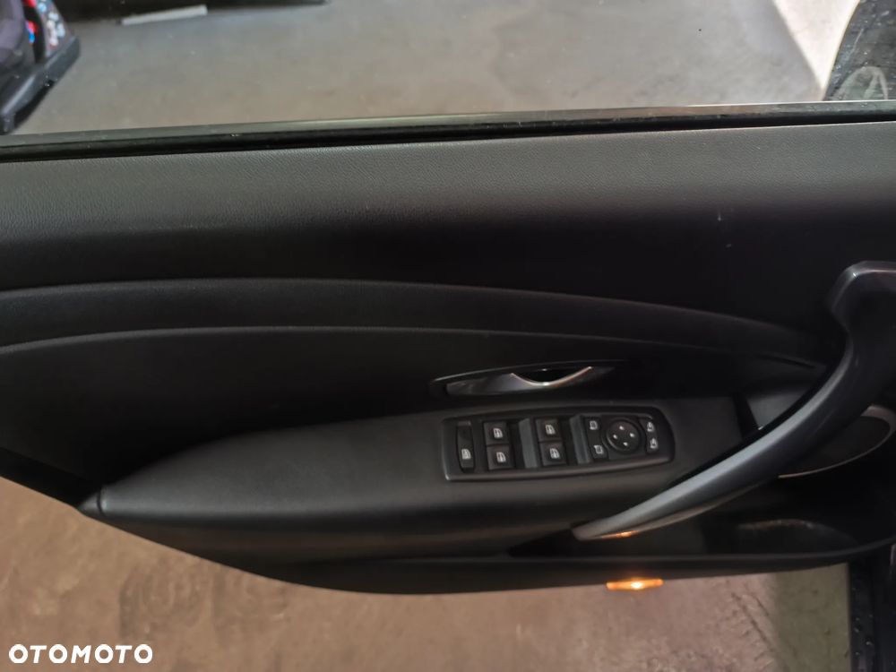 Renault Megane - 25