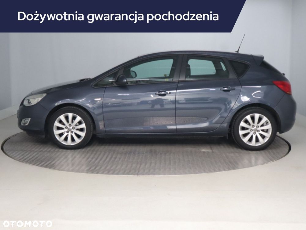 Opel Astra - 4