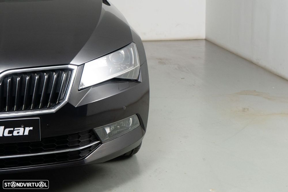 Skoda Superb Break 2.0 TDI Style DSG - 20