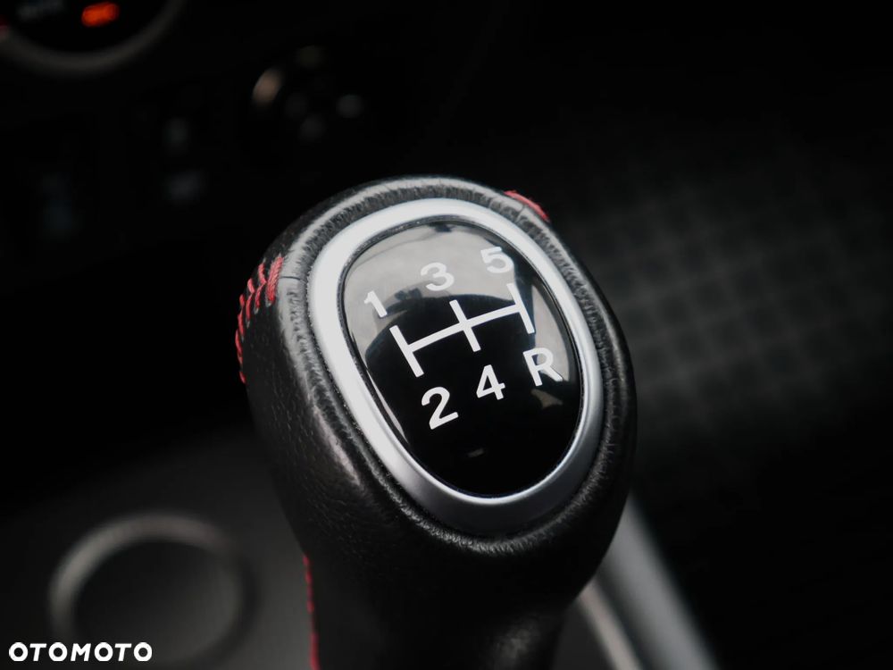 Mitsubishi ASX 2.0 Intense - 35