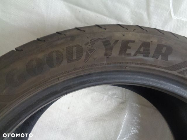GOODYEAR EAGLE F1 ASYMMETRIC 3 275/40R18 99Y MOE RSC - 8