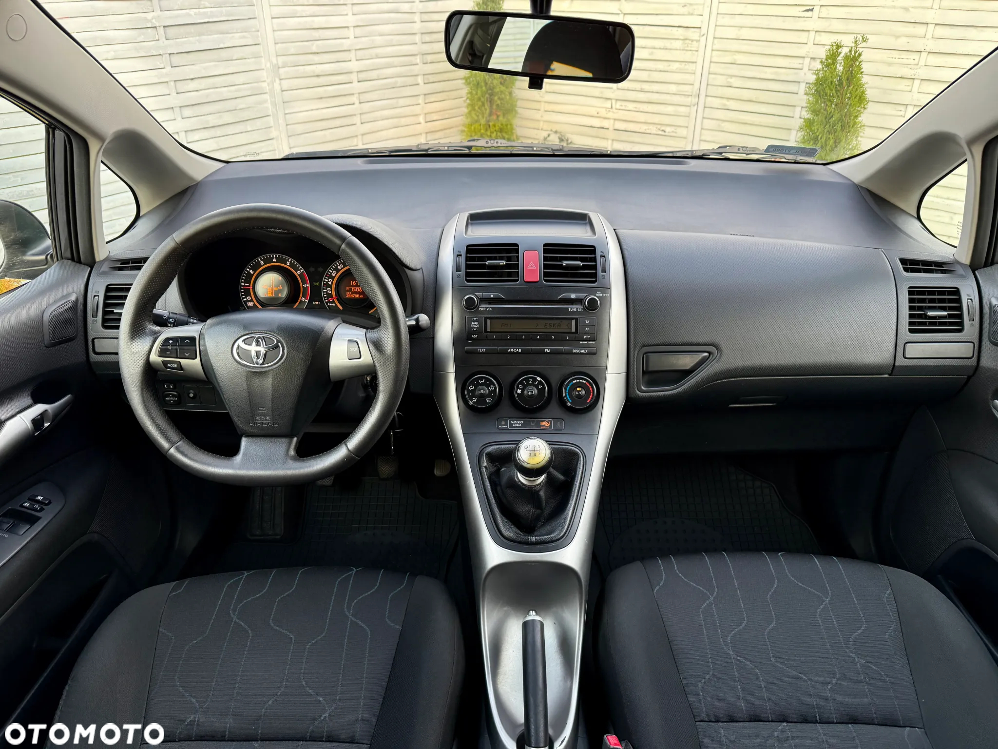 Toyota Auris 1.33 VVT-i Terra - 9