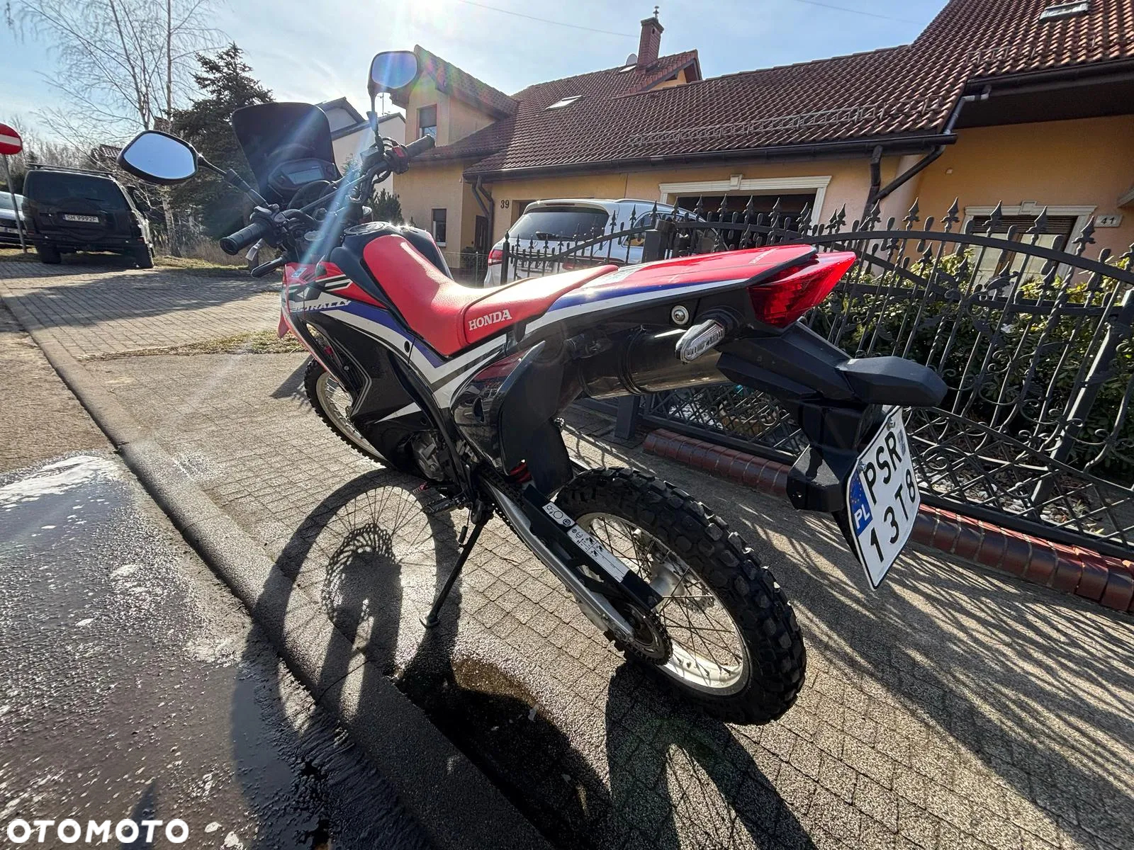 Honda CRF - 4