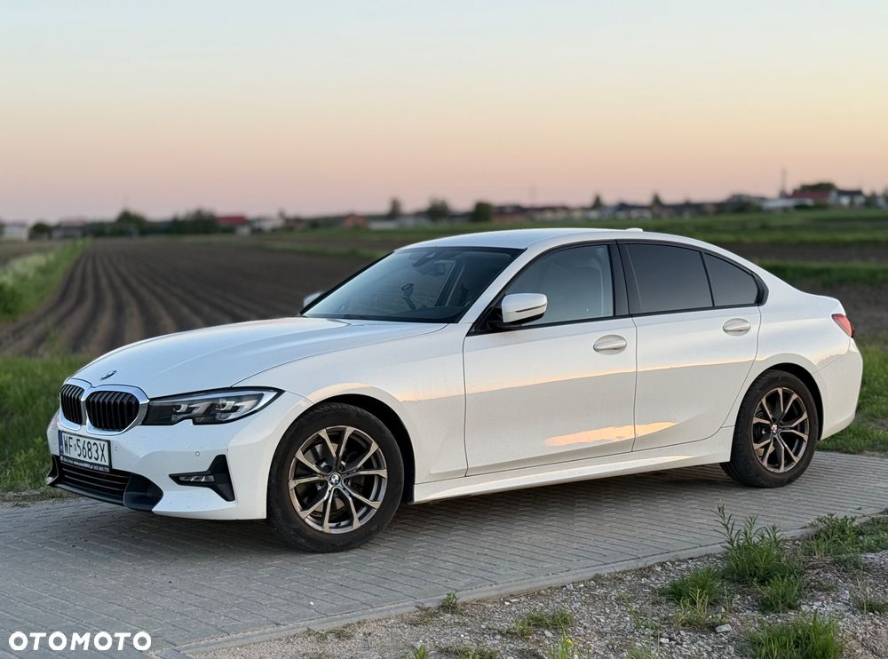 BMW Seria 3 320d MHEV Sport Line - 10