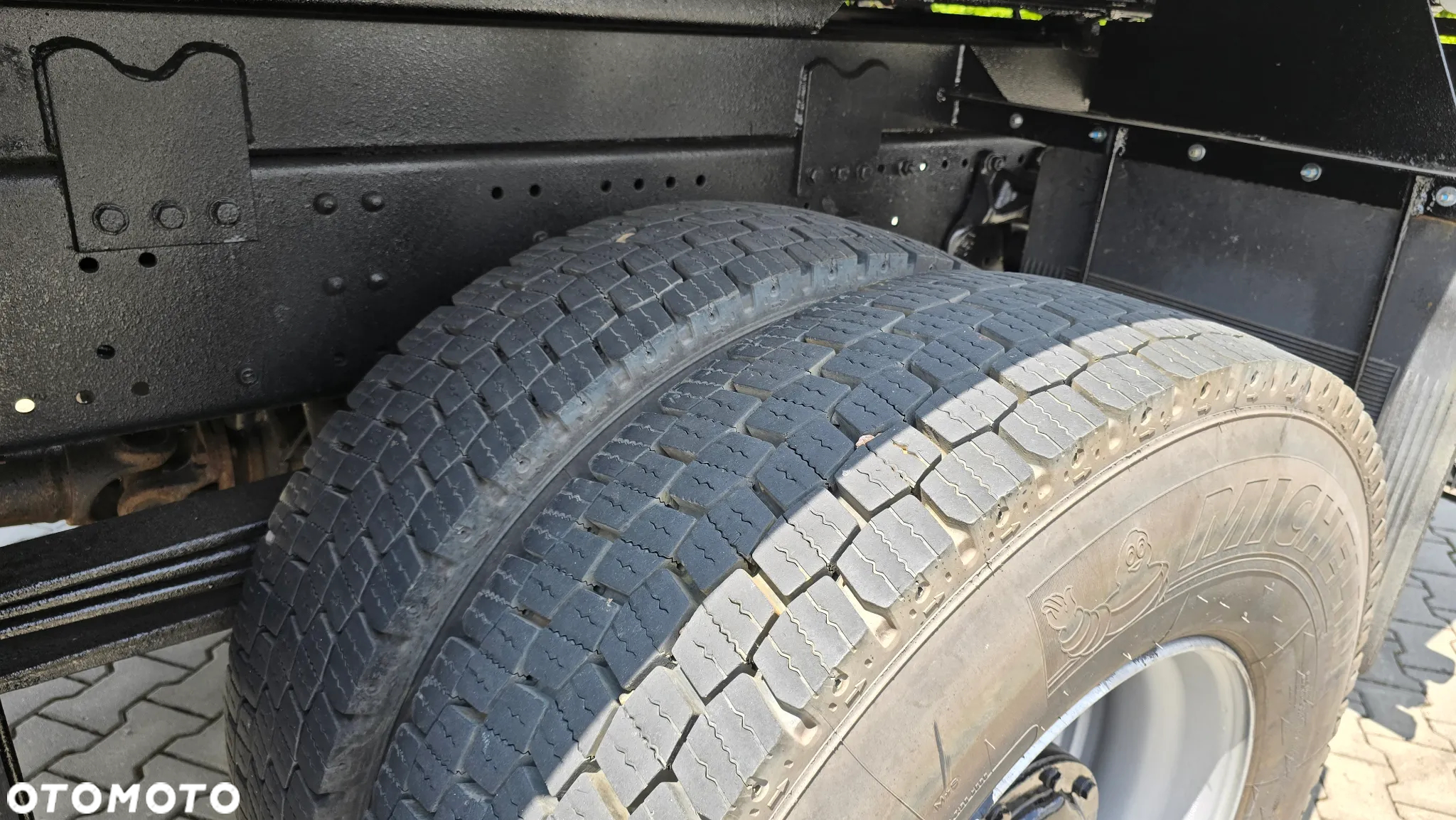 Mercedes-Benz AXOR  1833 PRZEBIEG 46 788km !!! - 14