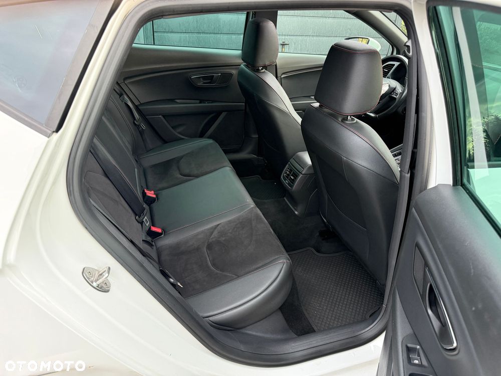 Seat Leon 1.8 TSI FR Black S&S DSG - 25