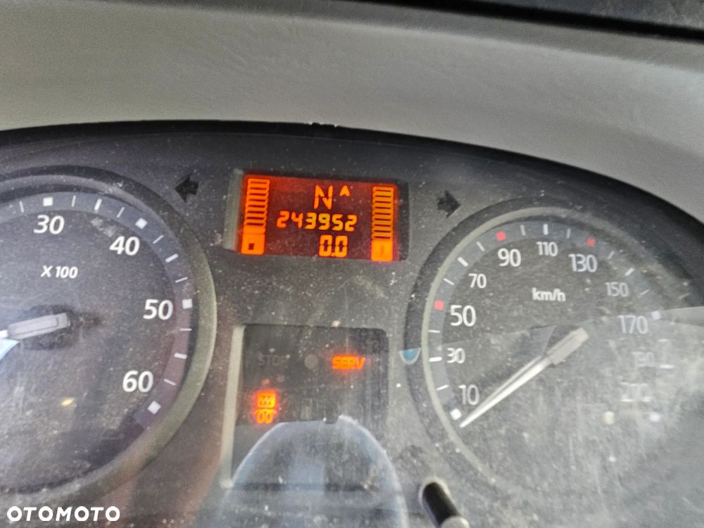 Renault Trafic L1H1 Passenger Quickshift - 14