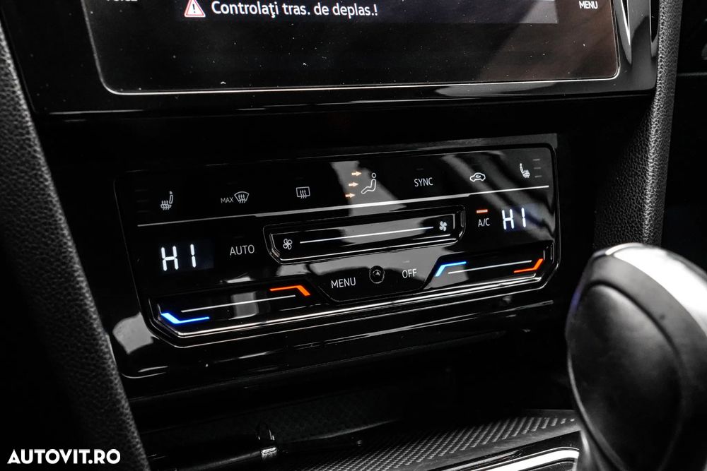 Volkswagen Passat 1.5 TSI ACT DSG Comfortline - 19