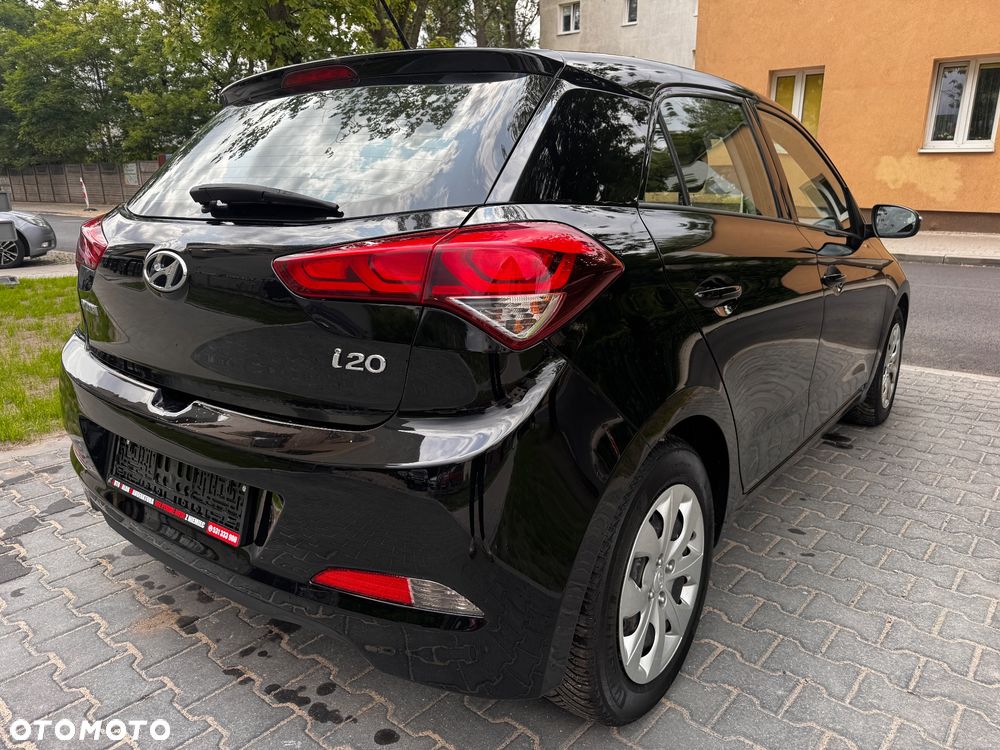 Hyundai i20 1.2 BlueDrive Classic + - 8