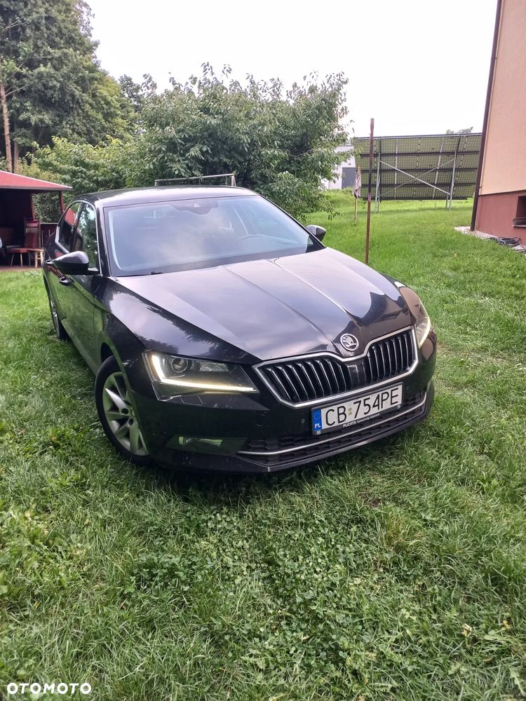 Skoda Superb 2.0 TDI Ambition DSG - 3