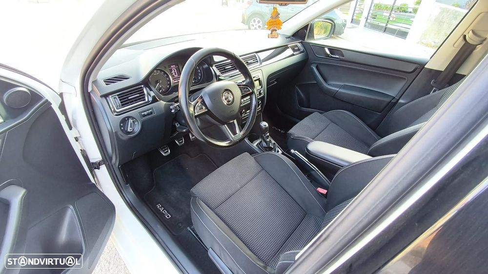 Skoda Rapid 1.6 TDI Elegance - 7