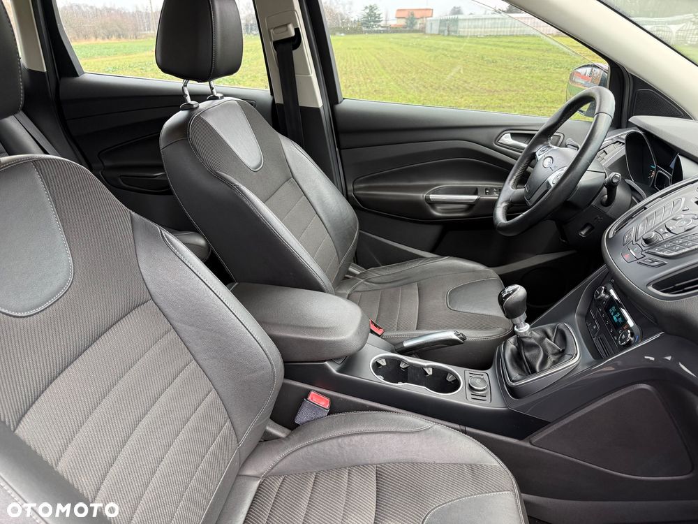 Ford Kuga 2.0 TDCi 2x4 Champions Edition - 13