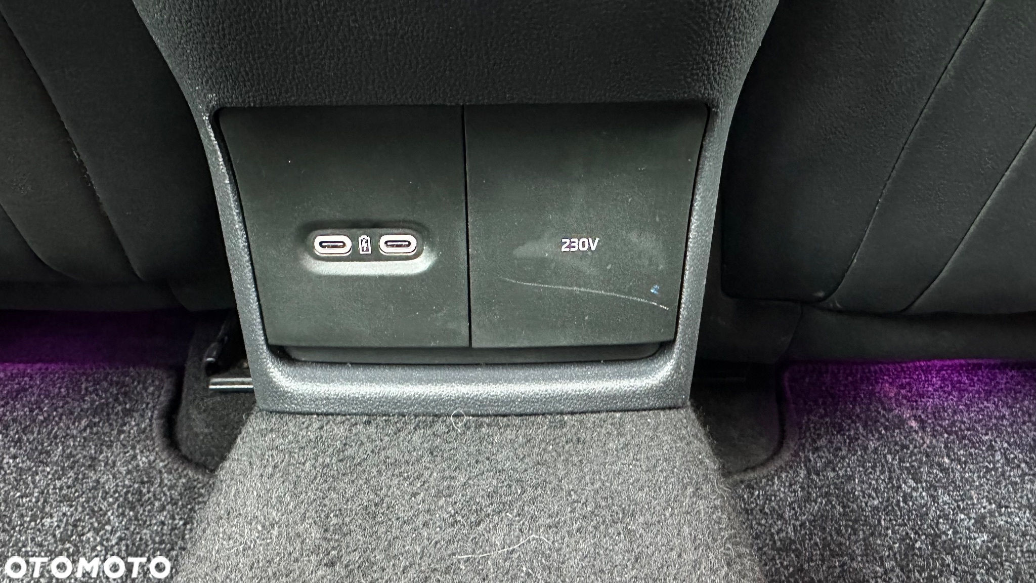 Skoda Octavia Combi 2.0 TDI DSG Exclusive Plus - 28