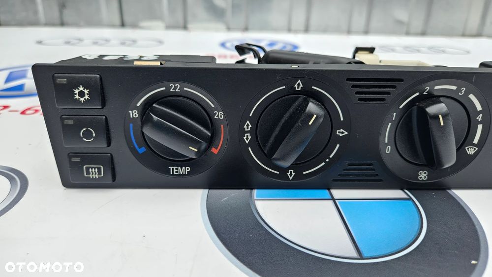 BMW 7 E38 Panel klimatyzacji AC Panel sterowania nawiewem 8369784 - 3