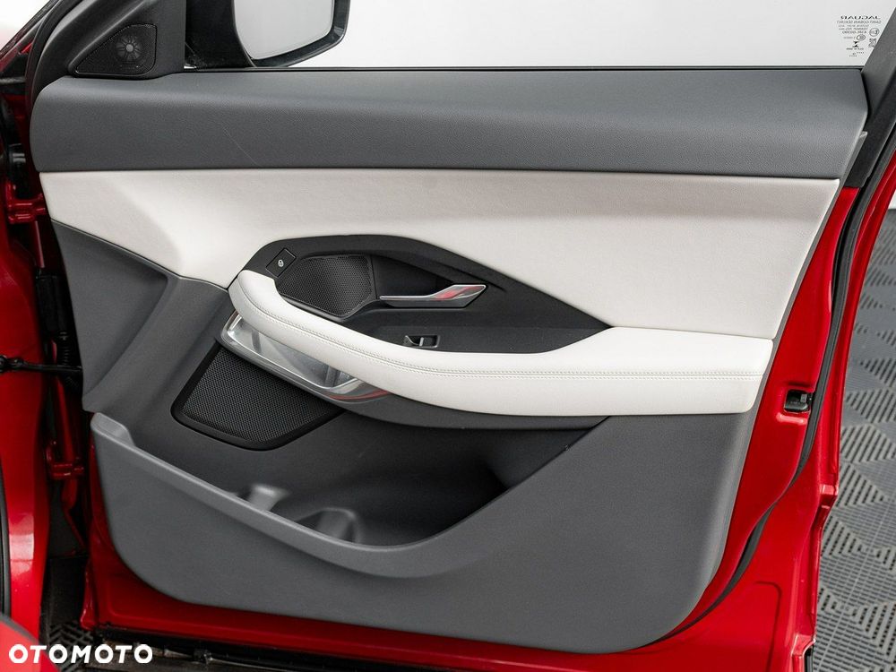 Jaguar E-Pace 2.0 i4P AWD S - 30