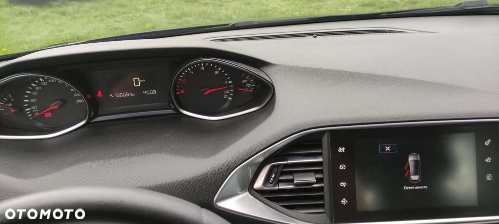 Peugeot 308 BlueHDi 120 Stop & Start Style - 16