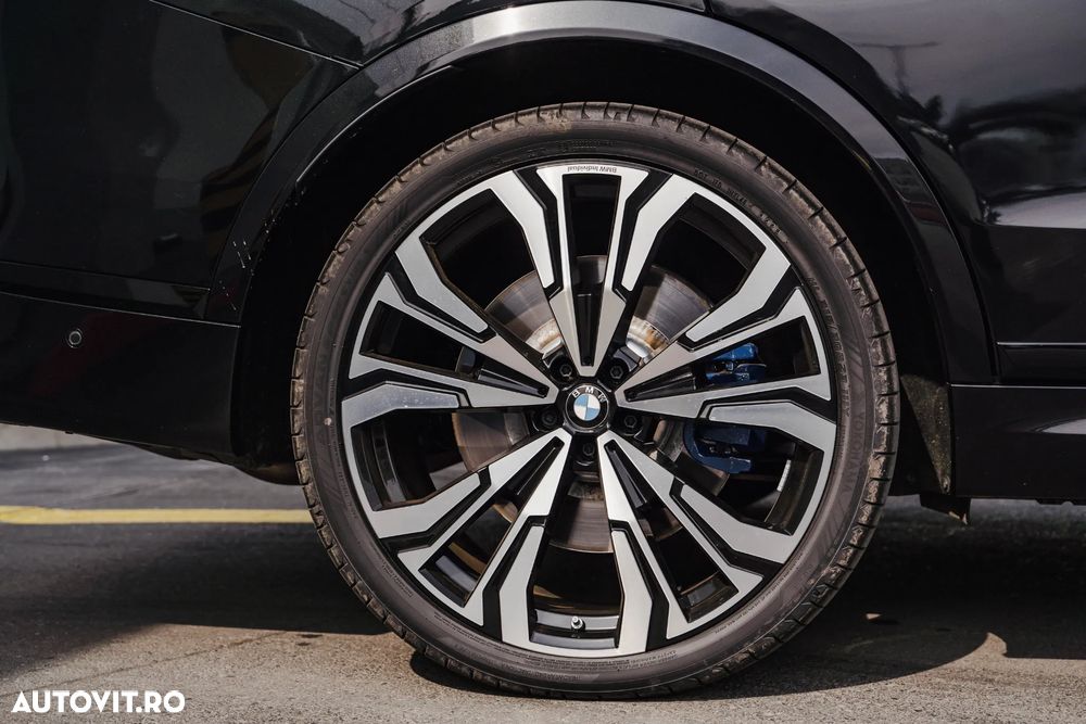 BMW X7 M60i xDrive AT MHEV - 20