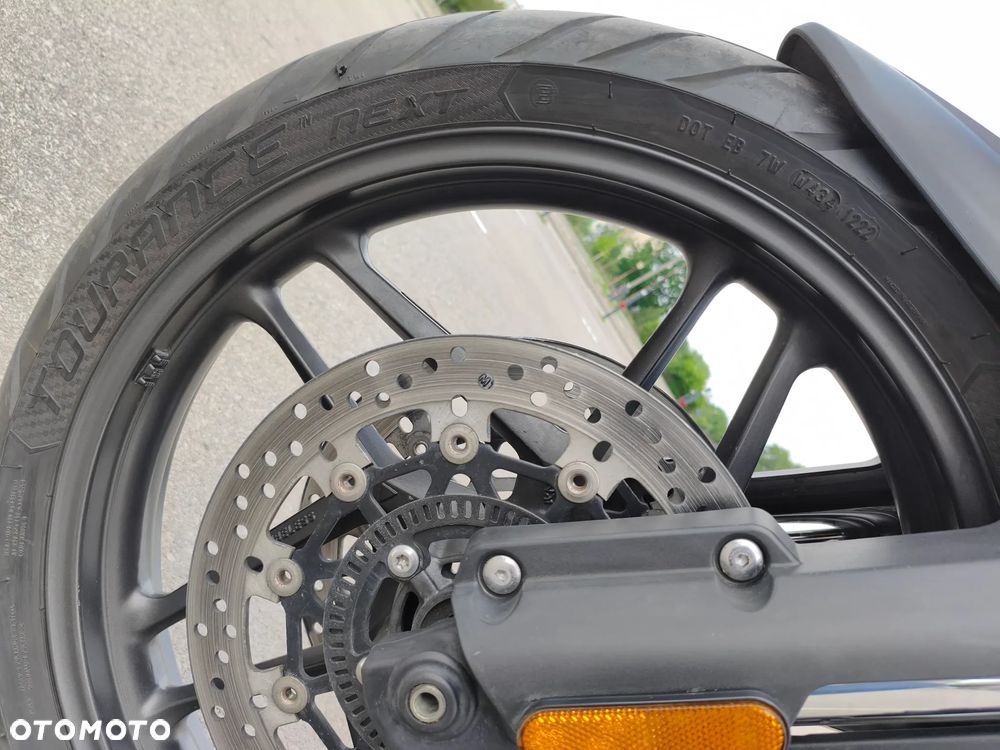 Triumph Tiger - 32