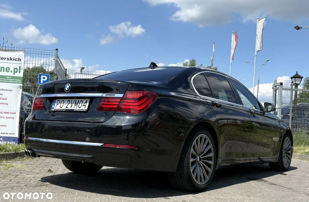 BMW Seria 7 730d - 8