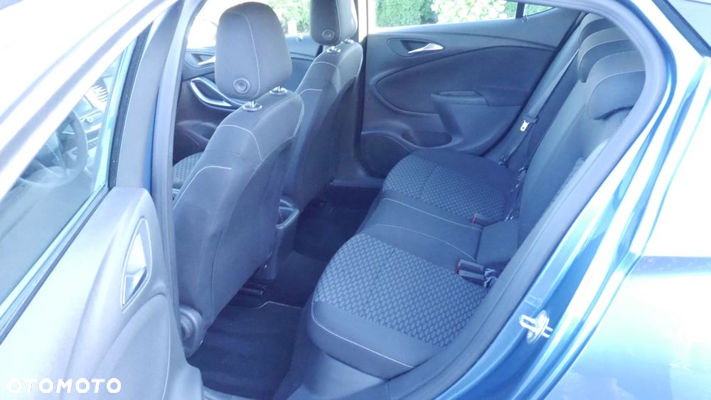 Opel Astra 1.4 Turbo Dynamic - 24