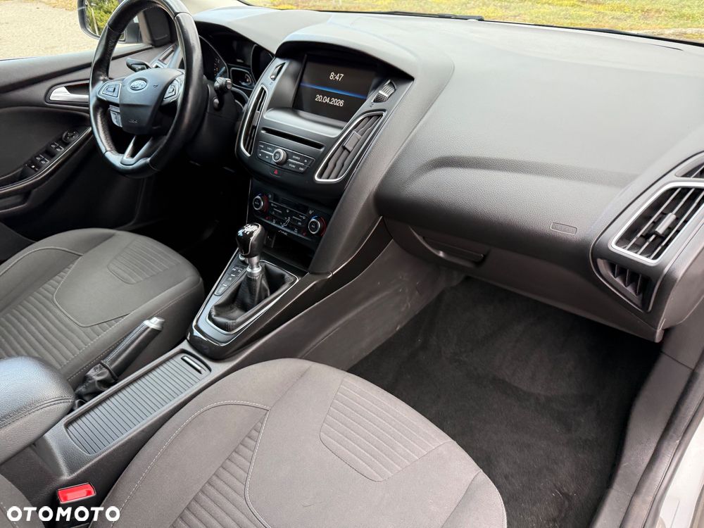 Ford Focus - 17