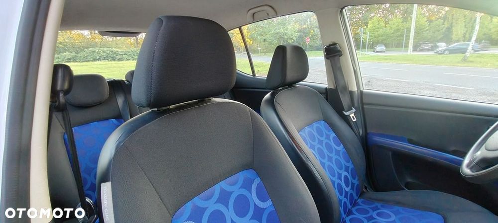Hyundai i10 - 13
