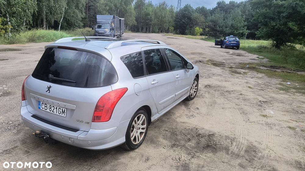 Peugeot 308 - 4