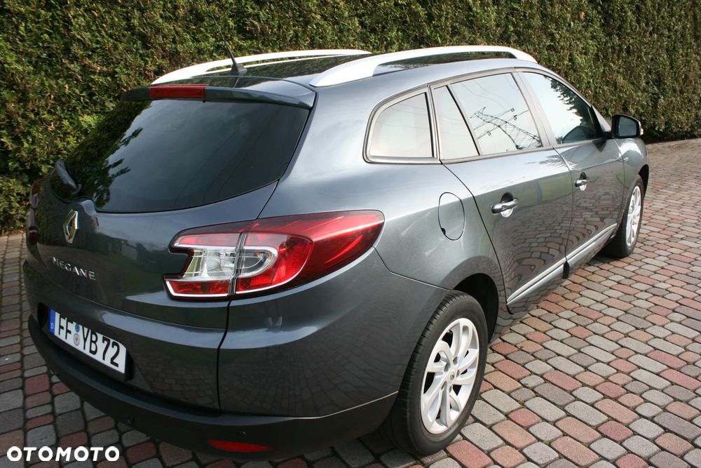 Renault Megane 1.6 16V 110 LIMITED - 19