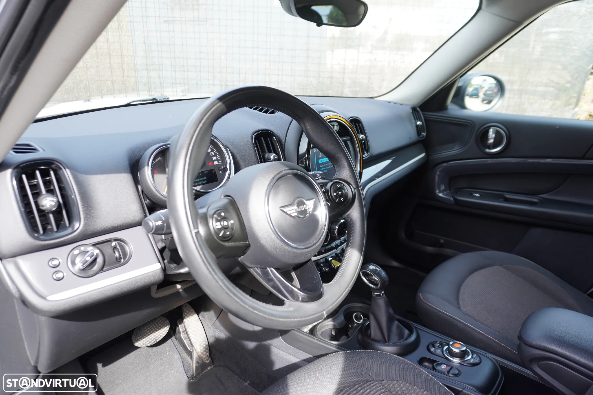 MINI Countryman Cooper SE ALL4 Auto - 7