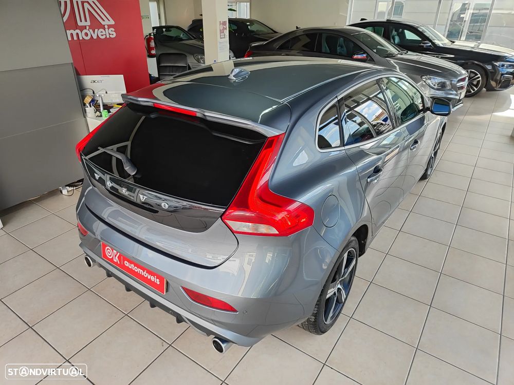 Volvo V40 2.0 D3 R-Design - 15