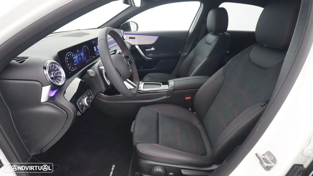 Mercedes-Benz A 180 Limousine d AMG Line Aut. - 12